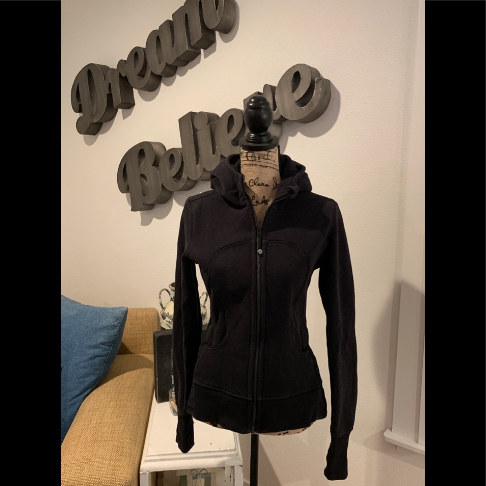RARE LE Lululemon Hiver 2013 Ruffled Scuba Hoodie
